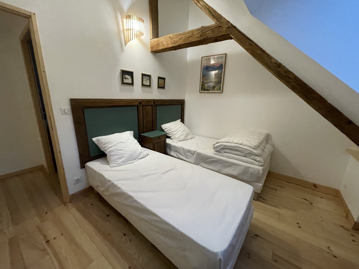 Chambre 1 du petit gîte — lits jumeaux